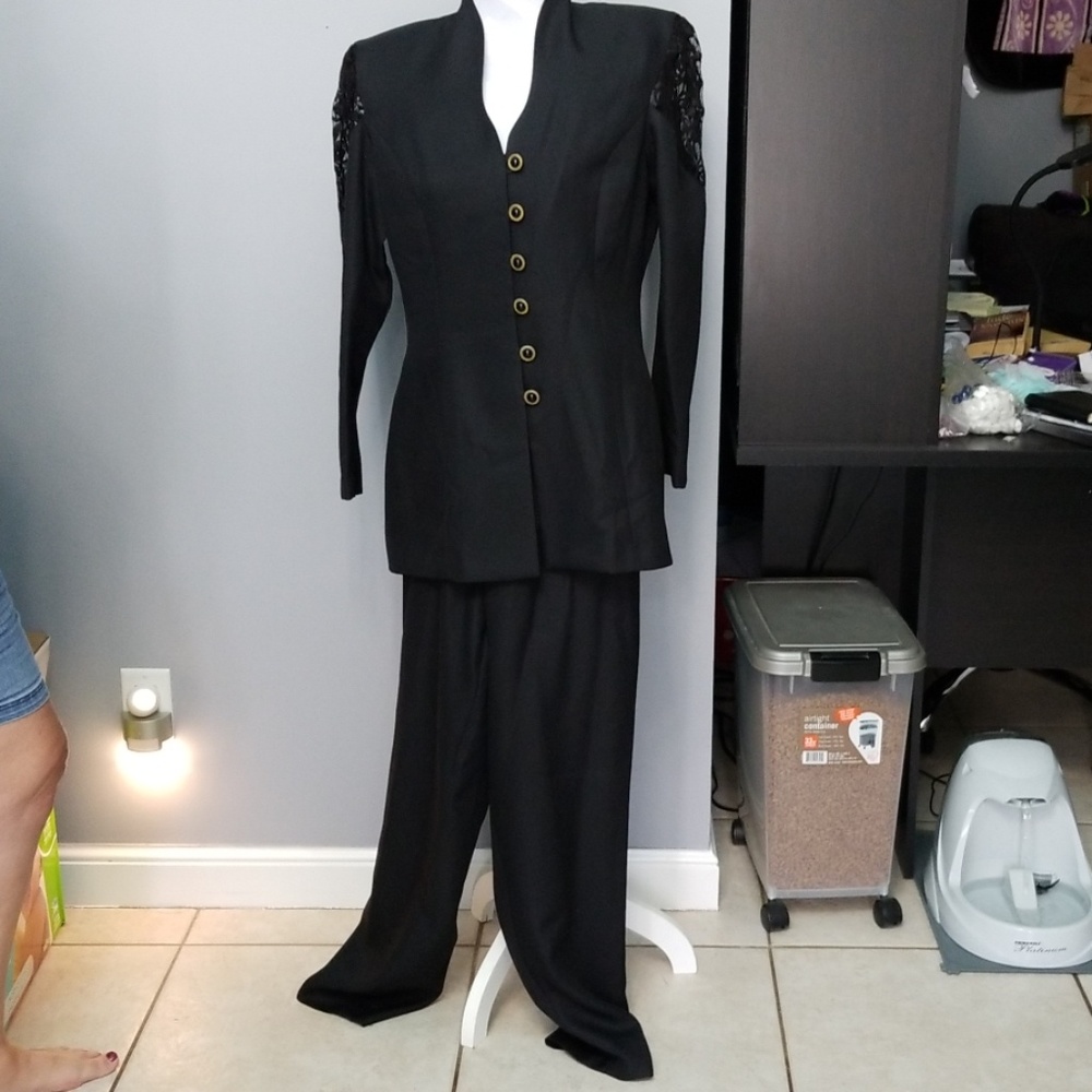 Chad Steven Suit set
